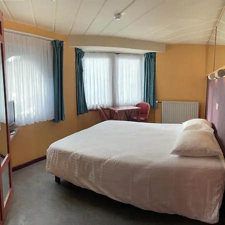 Les Arcades - Hotel