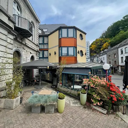 Les Arcades - Hotel 2*